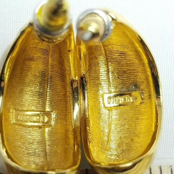 Vintage Napier Cream Enamel and Gold Tone Half Hoop Stud Earrings, Estate - Picture 5 of 8